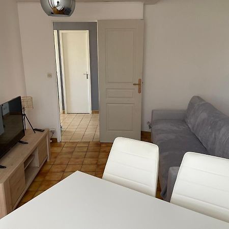Charmant T2 Au 1Er Dans Residence Avec Parc Arbore Saint-Pierre-le-Moûtier المظهر الخارجي الصورة