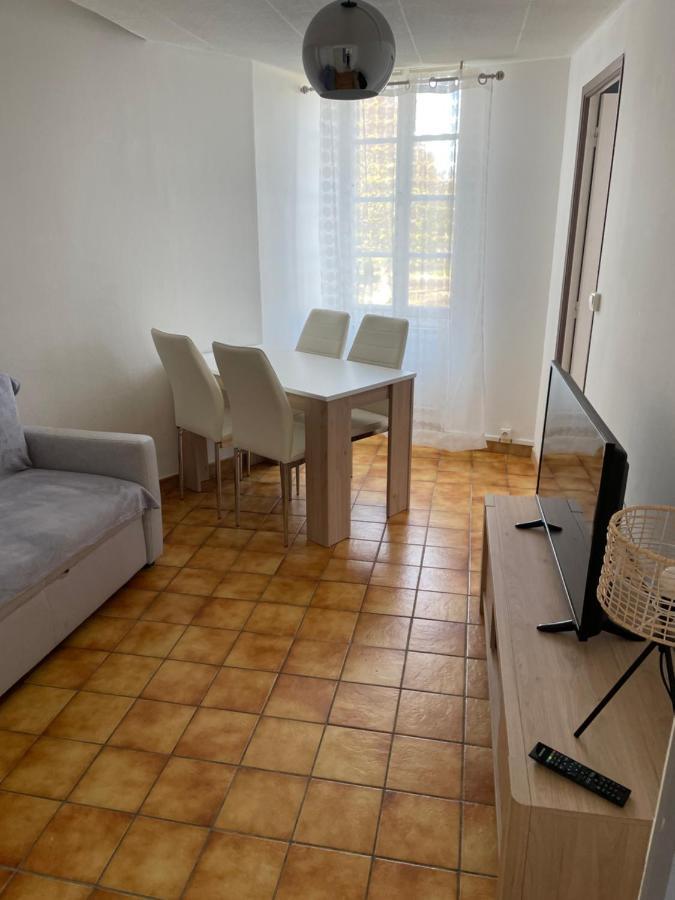 Charmant T2 Au 1Er Dans Residence Avec Parc Arbore Saint-Pierre-le-Moûtier المظهر الخارجي الصورة